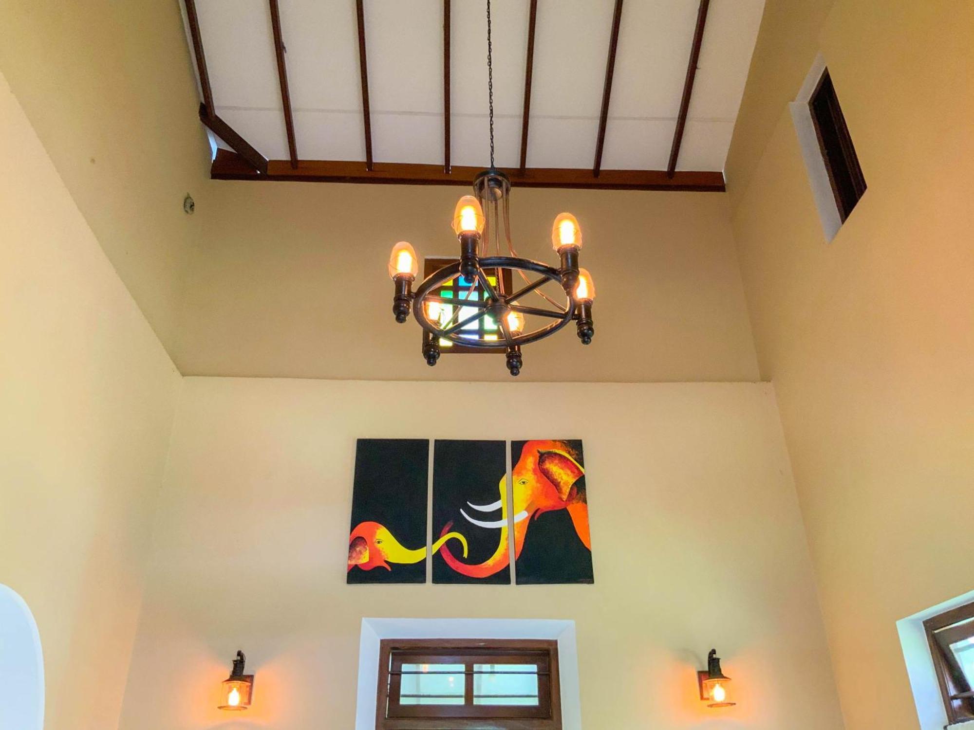 Headman House Antique Villa - A Seaside Royal Stay 阿杭格默 外观 照片