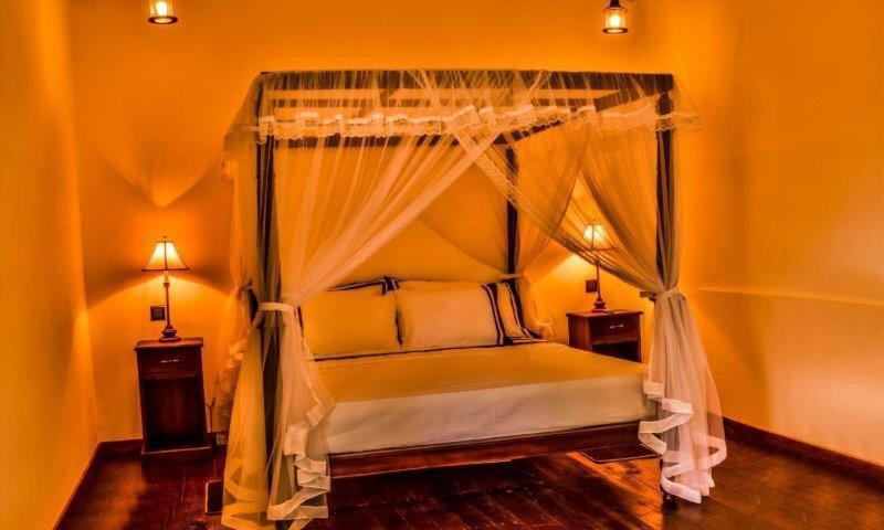 Headman House Antique Villa - A Seaside Royal Stay 阿杭格默 外观 照片
