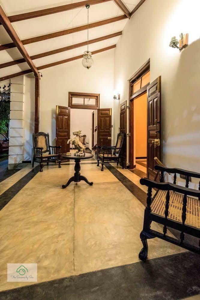 Headman House Antique Villa - A Seaside Royal Stay 阿杭格默 外观 照片
